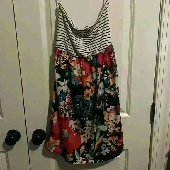 Roxy Juniors Strapless Floral mini Dress size M Surfer Pacsun Y2K style - Picture 3 of 8